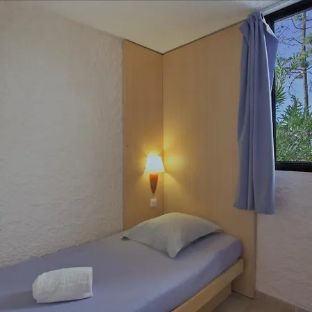 Hotel Belambra Clubs - Pineto Borgo (Corsica)