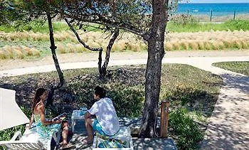 Hotel Belambra Clubs - Pineto Borgo (Corsica)