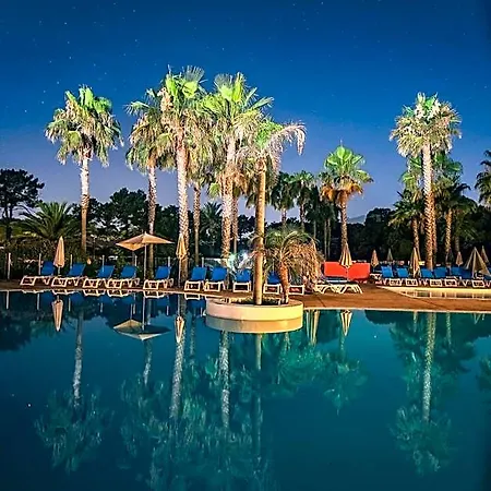 Hotel Belambra Clubs - Pineto Borgo (Corsica)